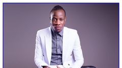 Singer Guardian Angel in mourning