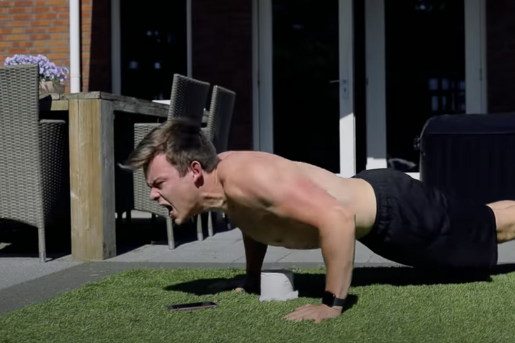 This 30-Second Pushup Challenge Keeps Going