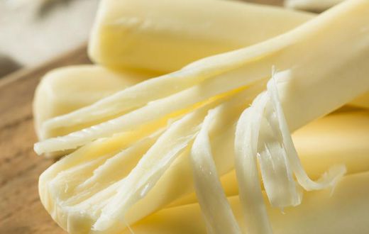 Dr. Pimple Popper Squeezes a 'String Cheese' Cyst