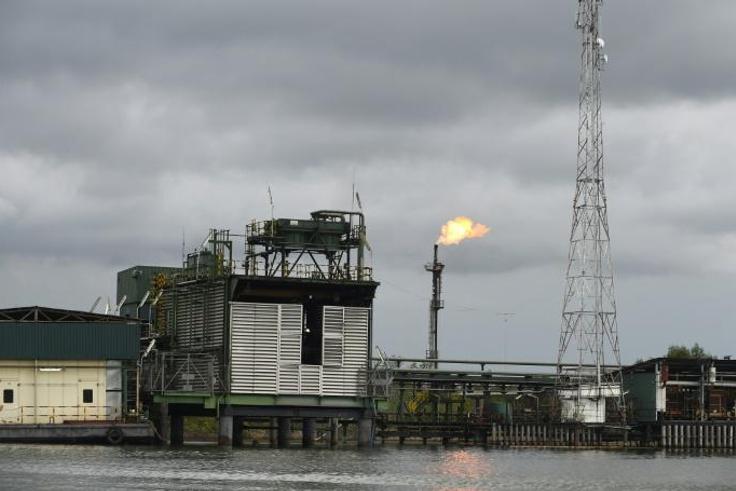High production costs are hobbling Nigeria and its oil producers as global crude prices have tumbled