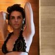 Lisa Rinna Shows Off Abs In New Bikini Pic & Video