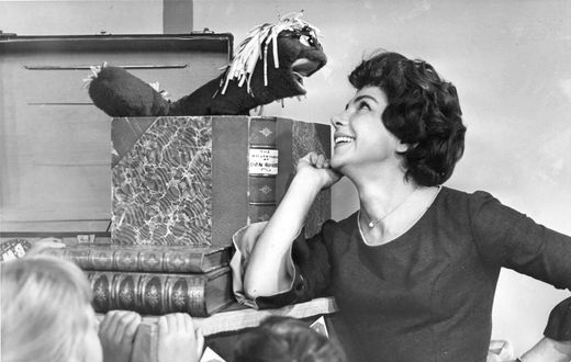 Beryl Bernay, Children's TV Host with a Varied Career, Dies at 94