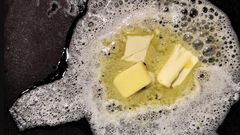 Dr. Pimple Popper Pops a Bubbling, Buttery Cyst
