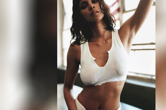 This 20-Minute Workout Is Halle Berry's Go-To