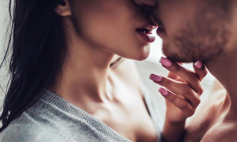 How Long Should a Couple Wait Before Having Sex?