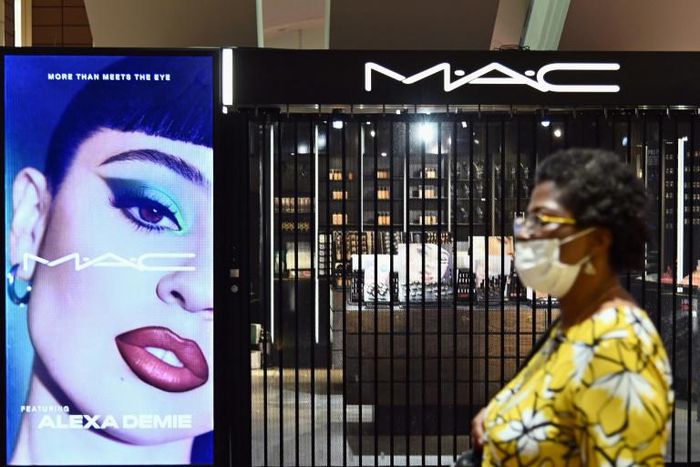 Facebook is reminding people to wear masks when in contact with others as part of the effort to contain the coronavirus outbreak