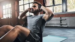 This Guy Tried to Do 1,000 Situps in an Hour