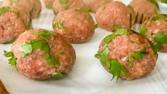 Recipe with a Pulselive twist: How to make Meatballs in tomato sauce