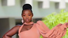 Kate actress forced to defend herself over allegations of being a snob to her fans