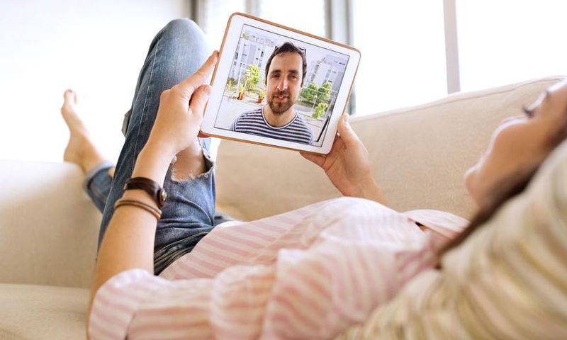 How to Make Your Long-Distance Relationship Work