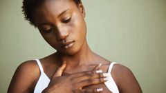 ___8818147___2018___9___6___9___breast-pain