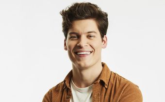 Who Is Ryan From Bachelor 'Listen To Your Heart'?