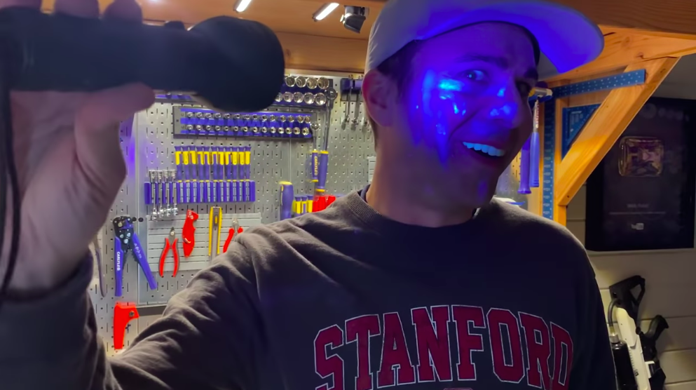 Classroom Experiment Shows How Fast Germs Spread