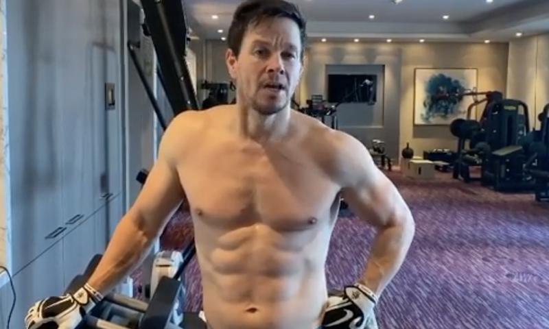 Mark Wahlberg Is Hosting an Instagram Live Workout