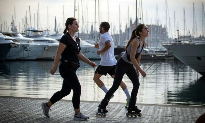 Spaniards took to the streets to exercise for the first time since the beginning of a national lockdown