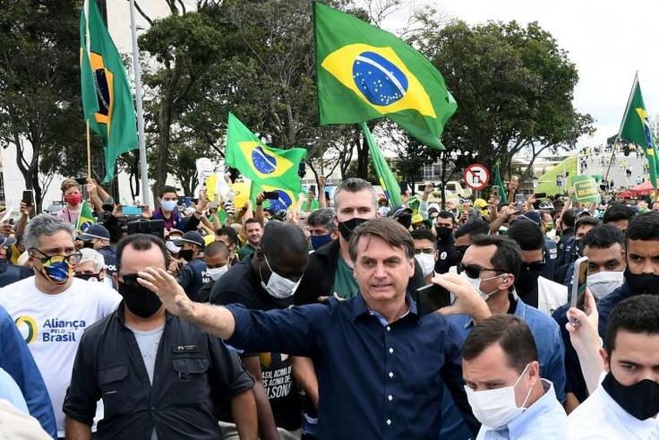 Brazilian President Jair Bolsonaro (pictured May 24, 2020) has touted the supposed benefits of hydroxychloroquine and a related drug, chloroquine, against the new coronavirus