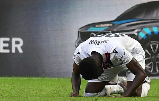 Gambian forward Musa Barrow scored a late winner for Bologna