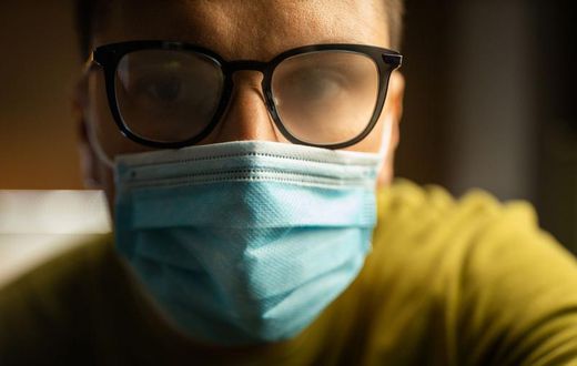 How to Keep Your Mask from Fogging Up Your Glasses