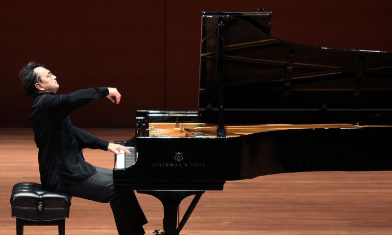 Beethoven the Avant-Gardist: A Pianist Makes His Case