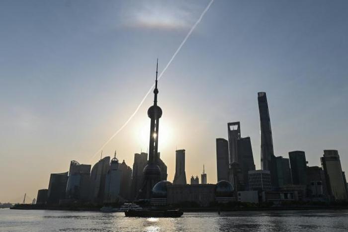A first charter flight could leave Frankfurt for Shanghai on May 25, with passengers subject to mandatory COVID-19 tests before departure