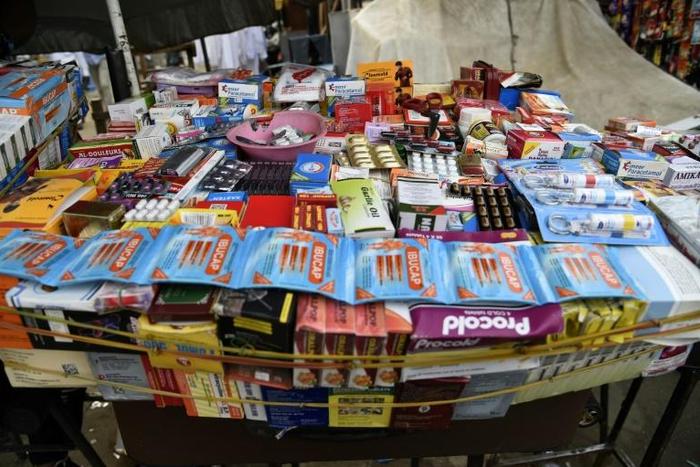 Illicit 'street pharmacies' are major outlets for chloroquine