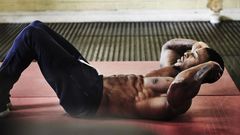 The Difference Between Situps and Crunches