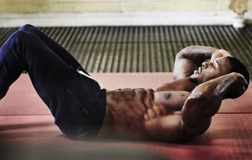 The Difference Between Situps and Crunches
