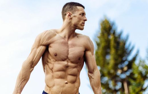 This Bodyweight Program Gets You in Summer Shape