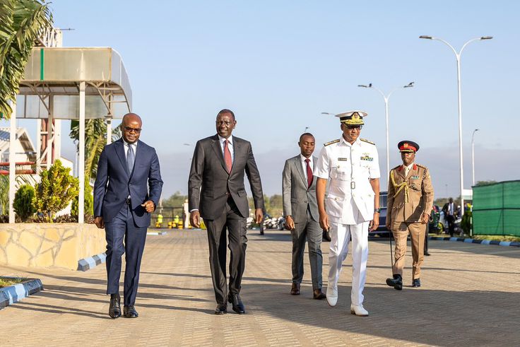 President William Ruto leaves for 23rd COMESA Summit flanked by Interior PS Raymond Omollo and CDF Charles Kahariri