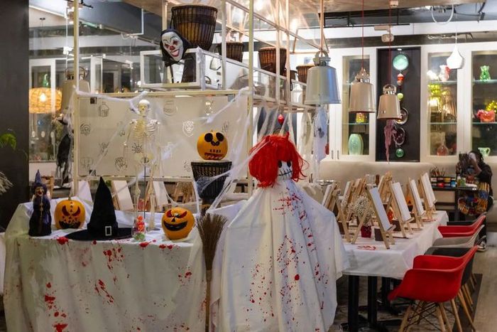 A hallowen party set up