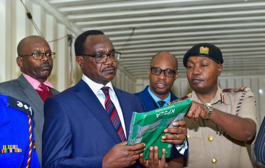 Education Cabinet Secretary Julius Migos Ogamba supervised the distribution of Day 1 of Kenya Primary School Education Assessment (KPSEA) papers at the Kenya National Examinations Council’s Container in Westlands