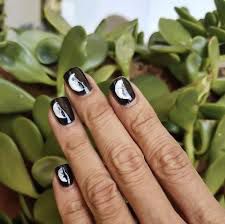 Reasons men paint their nails