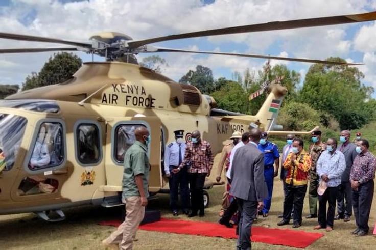 Uhuru arrives at Sagana ahead of Saturday’s meeting