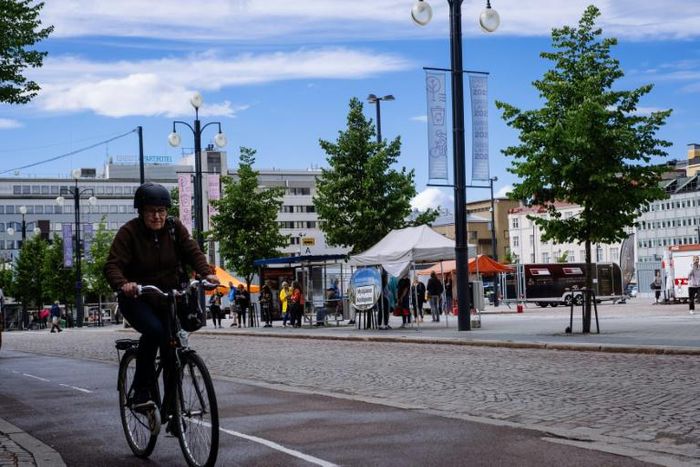 People in the Finnish town of Lahti are being encouraged to lead lower-carbon lifestyles through an EU-funded scheme that tracks their emissions