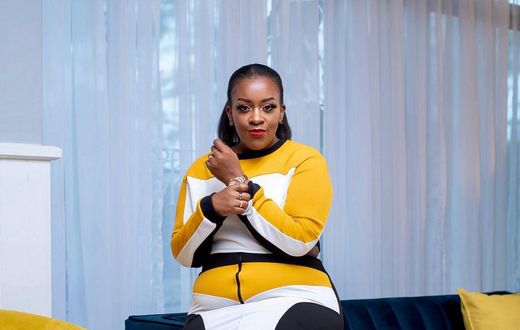 Yummy Mummy (Joan Kanyi)