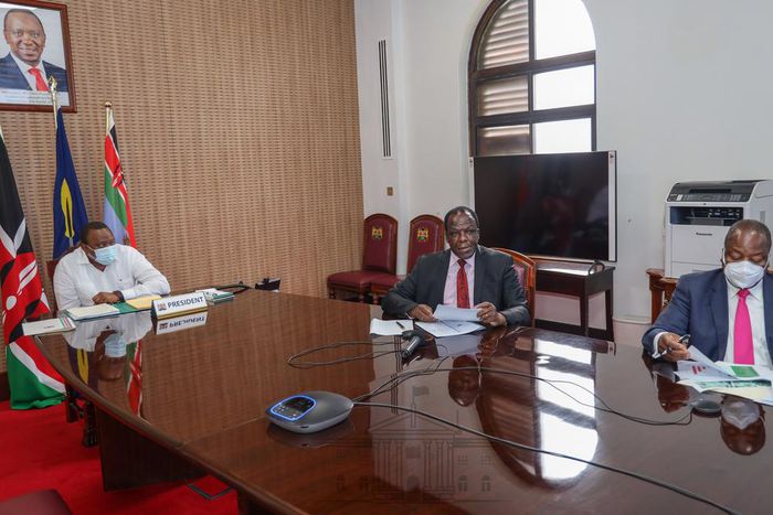 President Uhuru Kenyatta, CoG Chair Wycliffe Oparanya and Health CS Mutahi Kagwe during the Sixth Extraordinary Session of the National and County Governments Co-ordinating Summit
