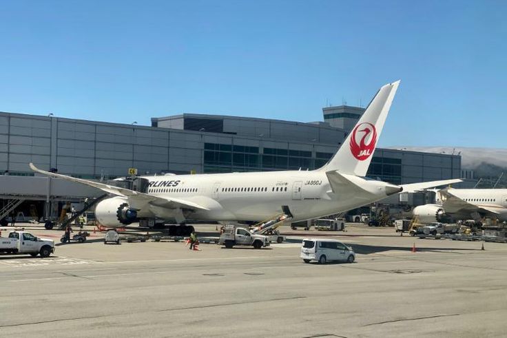 A Boeing 787 of Japan Airlines (JAL) at the gate at San Francisco International Airport (SFO) on July 30, 2020: Boeing has reported that parts in eight of its 787 airplanes do not meet its production standards