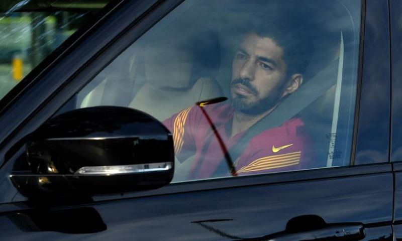 Luis Suarez has been told he is not part of Ronald Koeman's plans at Barcelona
