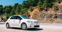 5 Money-Saving Tips When Buying a Family Car