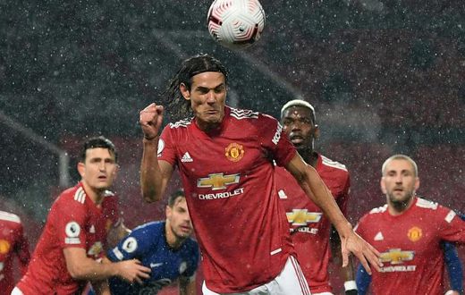 Manchester United striker Edinson Cavani made his debut against Chelsea