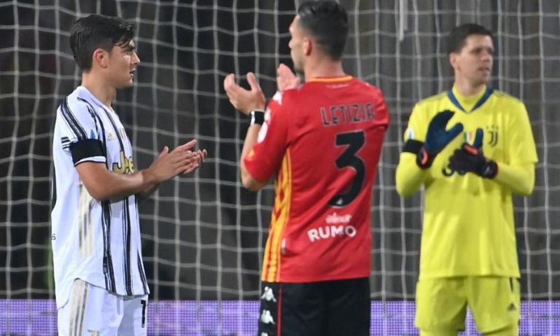 In Benvento, play stopped in the 10th minute as players, including Argentine Juventus striker Paulo Dybala, left, stood and applauded Maradona