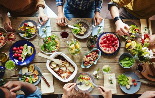 Start Your 2021 Fitness Journey! Join the Veganuary Challenge with Upfield.