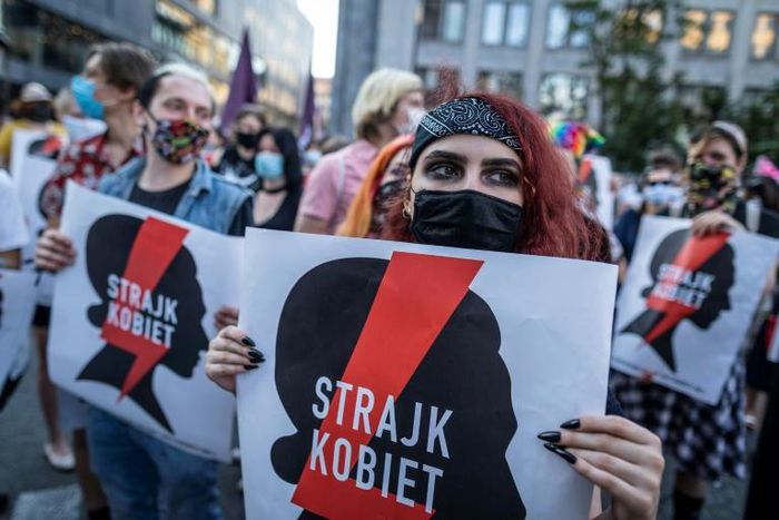 Around two thousand people marched in Warsaw on Friday to protest the government's withdrawal plan
