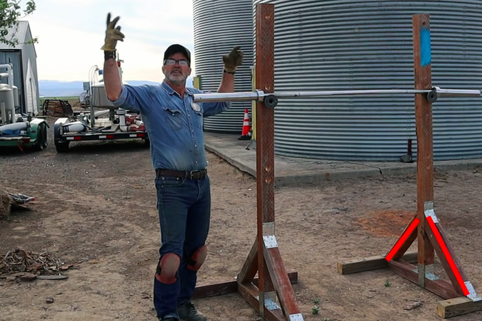 This Guy Built His Own Half Rack Out of Lumber