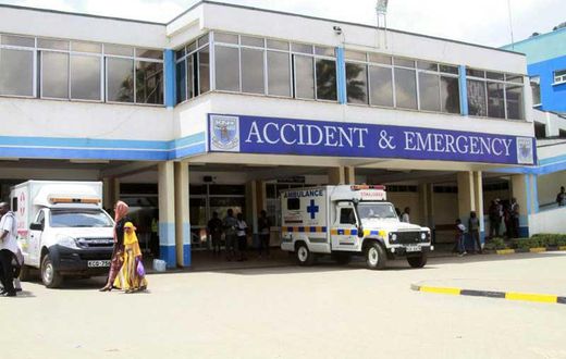 Patient dies at Kenyatta National Hospital parking lot as medics strike over unpaid salaries