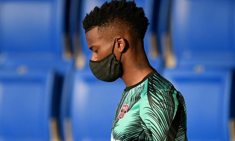Portugal defender Nelson Semedo has signed for Wolves from Barcelona