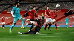 Breakthrough: Mohamed Salah (left) ended Liverpool's goal drought with the opener