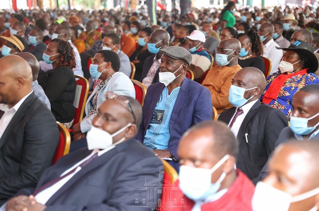 President Uhuru meets over 7000 delegates at Sagana State Lodge
