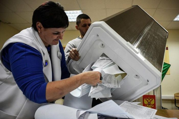 Official results are expected to be announced at the Central Elections Committee Monday