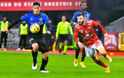 Meet the 'boss': William Saliba in action against Brest in midweek
